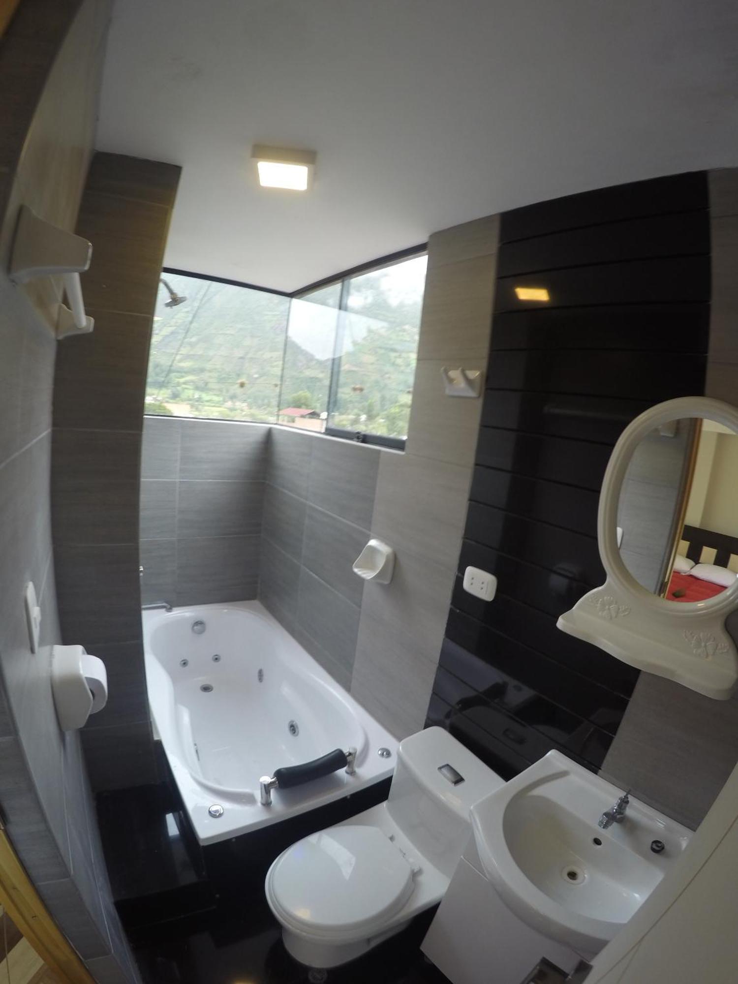 Hotel California Calca Chambre photo
