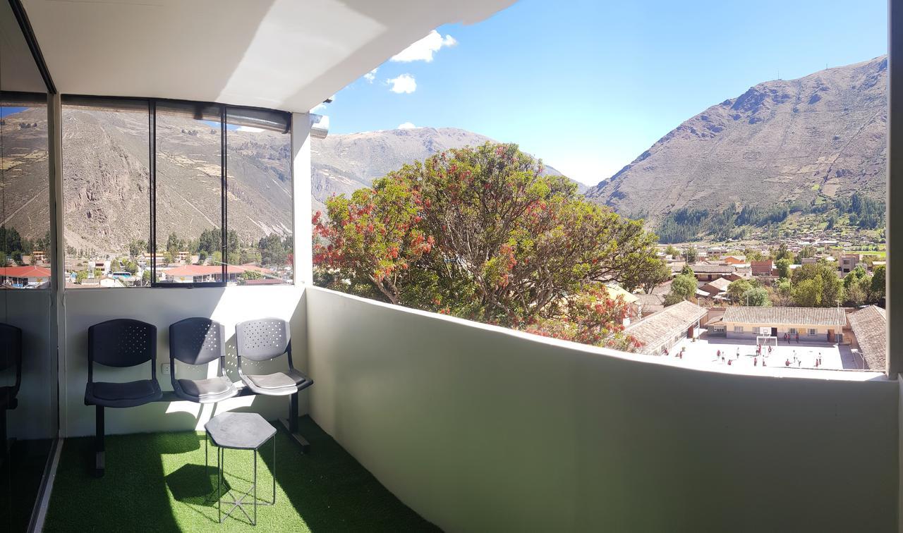 Hotel California Calca Extérieur photo